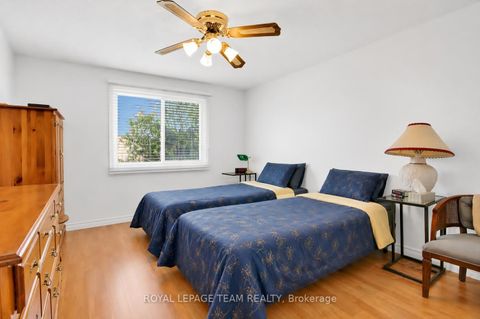 Photo 25 at D - 30 Black Forest Lane, Nepean (Arbeatha Park), Ottawa