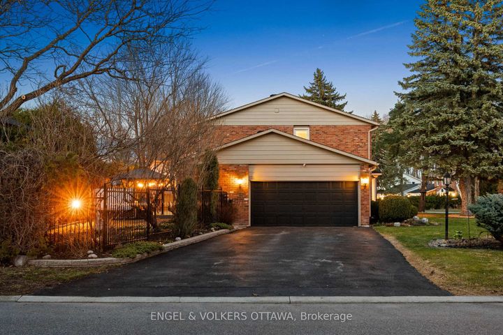 Photo 36 at 1 Erinlea Court, Nepean (Pineglen/Country Place), Ottawa