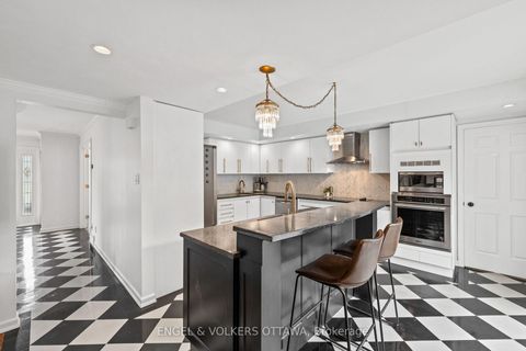 Photo 9 at 1 Erinlea Court, Nepean (Pineglen/Country Place), Ottawa