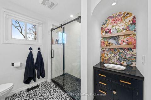 Photo 21 at 1 Erinlea Court, Nepean (Pineglen/Country Place), Ottawa