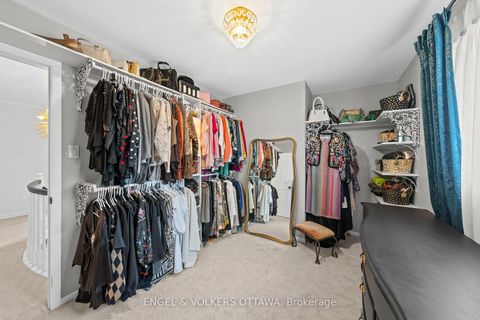 Photo 22 at 1 Erinlea Court, Nepean (Pineglen/Country Place), Ottawa