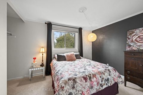 Photo 23 at 1 Erinlea Court, Nepean (Pineglen/Country Place), Ottawa