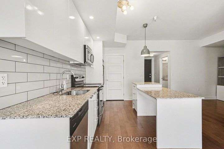 Photo 5 at 110 - 2785 Baseline Road, Nepean (Redwood Park), Ottawa