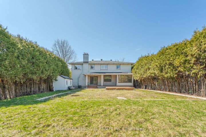 Photo 1 at 1444 Normandy Crescent, Nepean (Carleton Heights), Ottawa