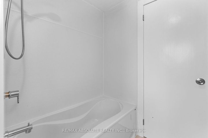 Photo 35 at 1444 Normandy Crescent, Nepean (Carleton Heights), Ottawa