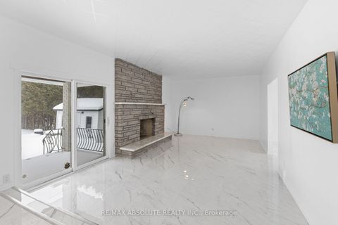 Photo 6 at 1444 Normandy Crescent, Nepean (Carleton Heights), Ottawa