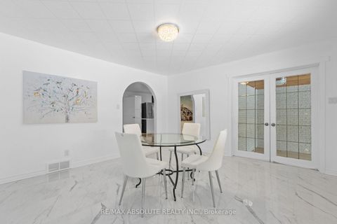 Photo 10 at 1444 Normandy Crescent, Nepean (Carleton Heights), Ottawa