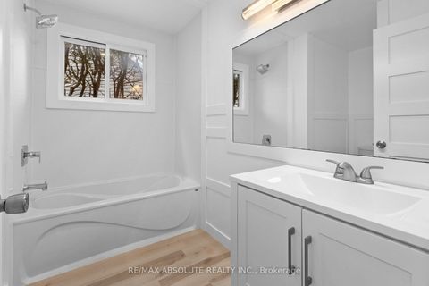Photo 22 at 1444 Normandy Crescent, Nepean (Carleton Heights), Ottawa
