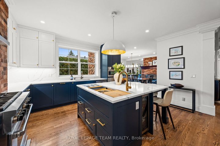 Photo 6 at 17 Craigmohr Court, Nepean (Craig Henry/Woodvale), Ottawa