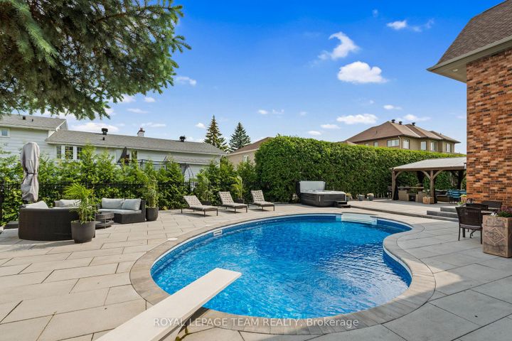 Photo 41 at 17 Craigmohr Court, Nepean (Craig Henry/Woodvale), Ottawa