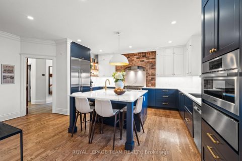 Photo 4 at 17 Craigmohr Court, Nepean (Craig Henry/Woodvale), Ottawa