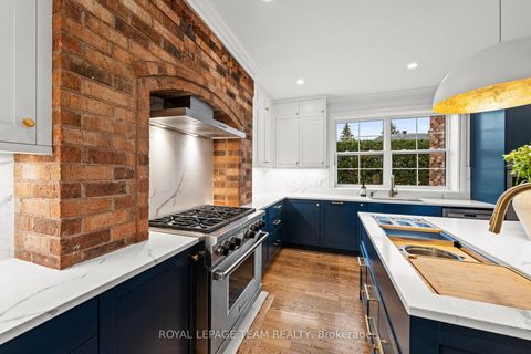 Photo 5 at 17 Craigmohr Court, Nepean (Craig Henry/Woodvale), Ottawa