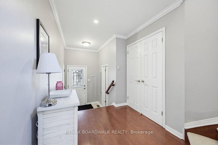 Photo 7 at 10 Valemont Street, Nepean (Barrhaven East), Ottawa