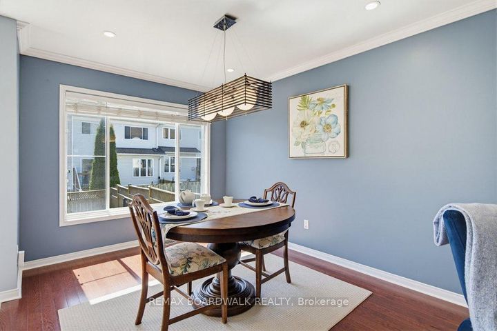 Photo 11 at 10 Valemont Street, Nepean (Barrhaven East), Ottawa