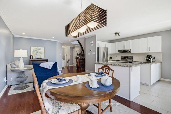 Photo 13 at 10 Valemont Street, Nepean (Barrhaven East), Ottawa