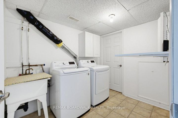 Photo 40 at 10 Valemont Street, Nepean (Barrhaven East), Ottawa