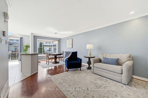 Photo 9 at 10 Valemont Street, Nepean (Barrhaven East), Ottawa