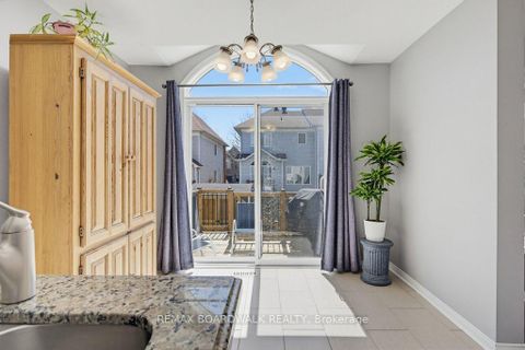 Photo 18 at 10 Valemont Street, Nepean (Barrhaven East), Ottawa