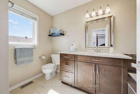 Photo 26 at 10 Valemont Street, Nepean (Barrhaven East), Ottawa
