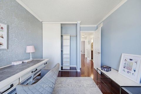 Photo 31 at 10 Valemont Street, Nepean (Barrhaven East), Ottawa