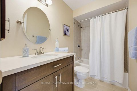 Photo 34 at 10 Valemont Street, Nepean (Barrhaven East), Ottawa