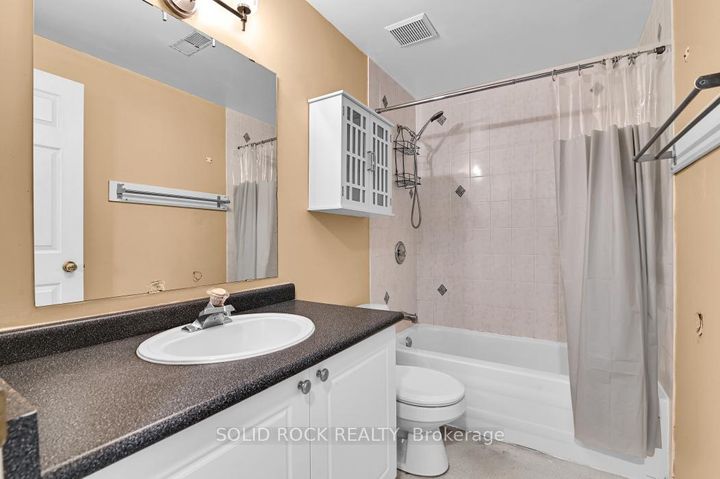 Photo 20 at 33 Boulder Way, Nepean (Longfields), Ottawa