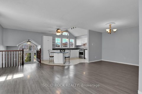 Photo 8 at 33 Boulder Way, Nepean (Longfields), Ottawa