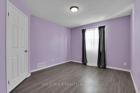 Photo 13 at 33 Boulder Way, Nepean (Longfields), Ottawa