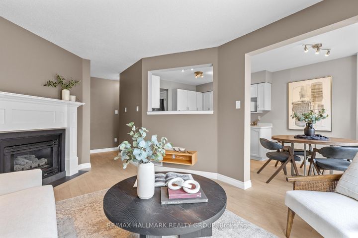 Photo 9 at 25 Oriska Way, Nepean (Longfields), Ottawa