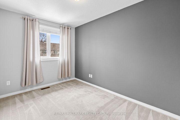 Photo 23 at 25 Oriska Way, Nepean (Longfields), Ottawa