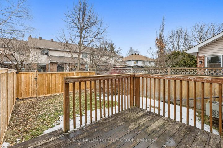 Photo 36 at 25 Oriska Way, Nepean (Longfields), Ottawa