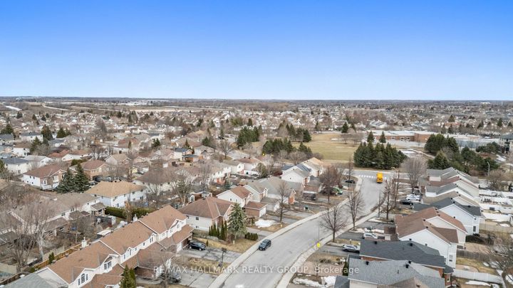 Photo 40 at 25 Oriska Way, Nepean (Longfields), Ottawa