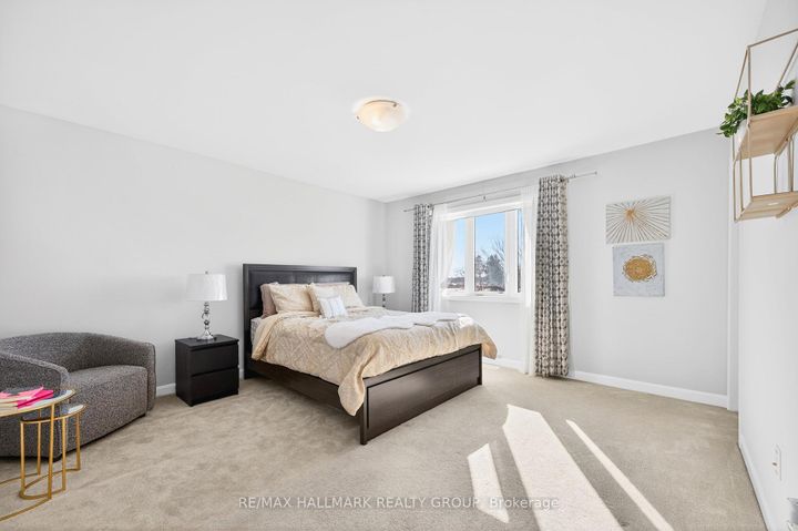 Photo 16 at 562 Clemency Crescent, Nepean (Heritage Park), Ottawa