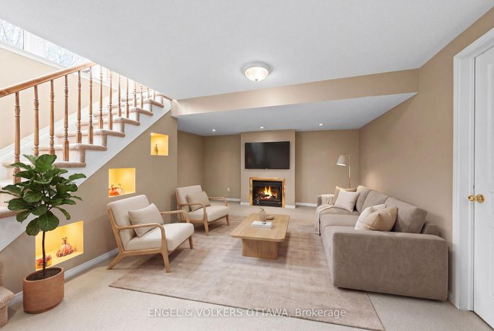 Photo 21 at 25 Goldthorpe Private, Nepean (Stonebridge), Ottawa