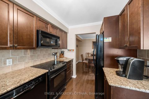 Photo 10 at 25 Goldthorpe Private, Nepean (Stonebridge), Ottawa