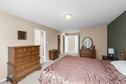 Photo 14 at 25 Goldthorpe Private, Nepean (Stonebridge), Ottawa