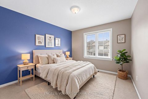Photo 18 at 25 Goldthorpe Private, Nepean (Stonebridge), Ottawa