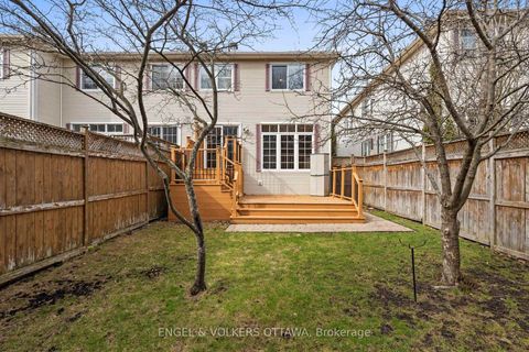 Photo 23 at 25 Goldthorpe Private, Nepean (Stonebridge), Ottawa