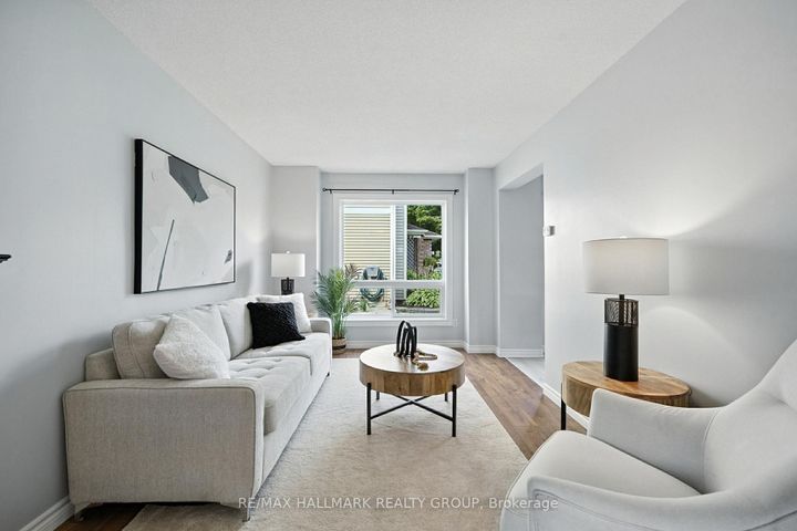 Photo 6 at 55 Fair Oaks Crescent, Nepean (Craig Henry/Woodvale), Ottawa