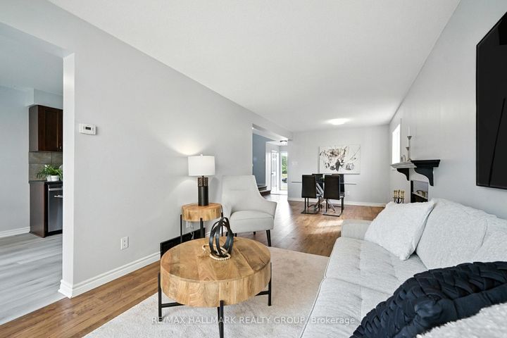 Photo 8 at 55 Fair Oaks Crescent, Nepean (Craig Henry/Woodvale), Ottawa
