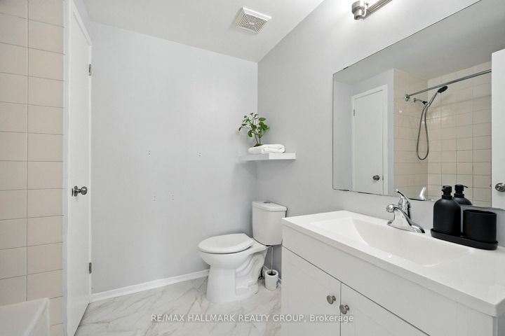 Photo 21 at 55 Fair Oaks Crescent, Nepean (Craig Henry/Woodvale), Ottawa