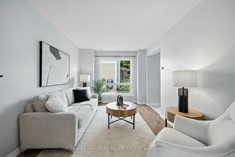 Photo 6 at 55 Fair Oaks Crescent, Nepean (Craig Henry/Woodvale), Ottawa