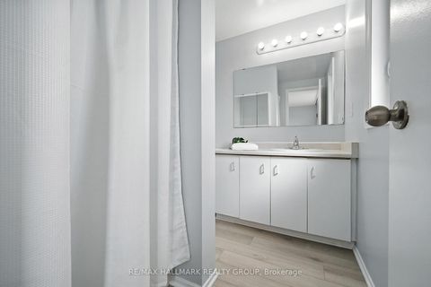 Photo 17 at 55 Fair Oaks Crescent, Nepean (Craig Henry/Woodvale), Ottawa