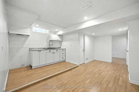 Photo 22 at 55 Fair Oaks Crescent, Nepean (Craig Henry/Woodvale), Ottawa