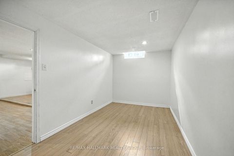 Photo 24 at 55 Fair Oaks Crescent, Nepean (Craig Henry/Woodvale), Ottawa