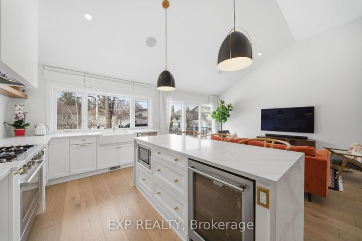 Photo 12 at 89 Norice Street, Nepean (Meadowlands/Crestview), Ottawa