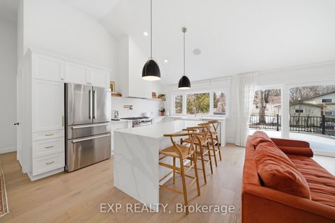 Photo 6 at 89 Norice Street, Nepean (Meadowlands/Crestview), Ottawa