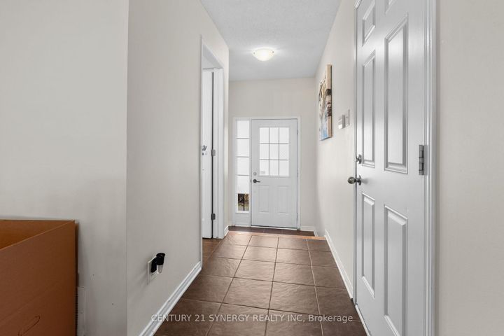 Photo 5 at 220 Lamplighters Drive, Nepean (Cedargrove/Fraserdale), Ottawa