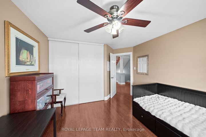 Photo 4 at 48 Settler's Ridge Way, Nepean (Longfields), Ottawa