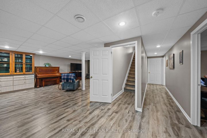 Photo 27 at 48 Settler's Ridge Way, Nepean (Longfields), Ottawa